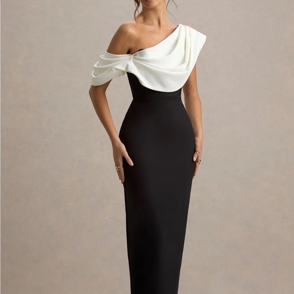 Club L London Off-Shoulder Black and Cream Gown